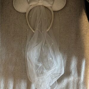Disney Parks Bridal Minnie Ears with veil, soft bow, hard ears